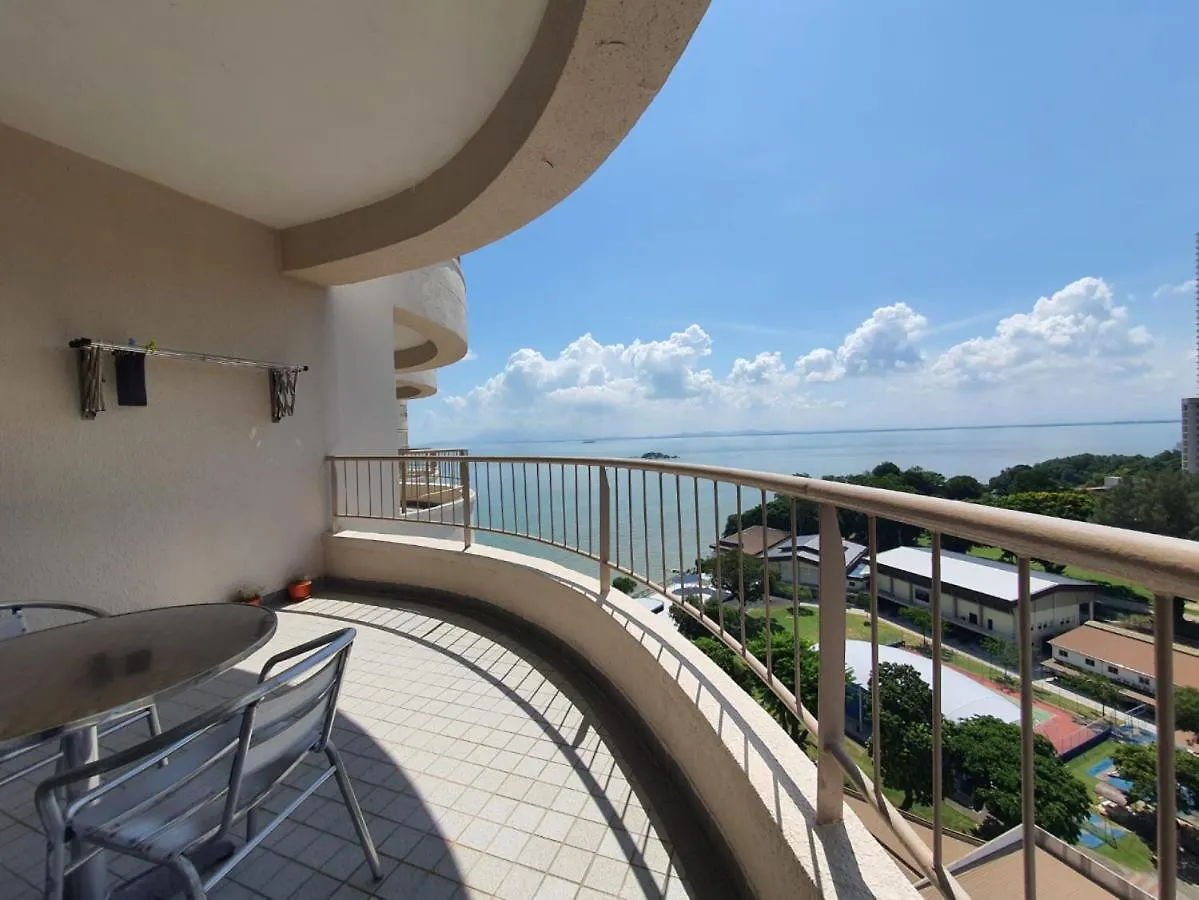 Apartment Rainbow Paradise At Tanjung Bungah Tanjung Bungah  Malaysia
