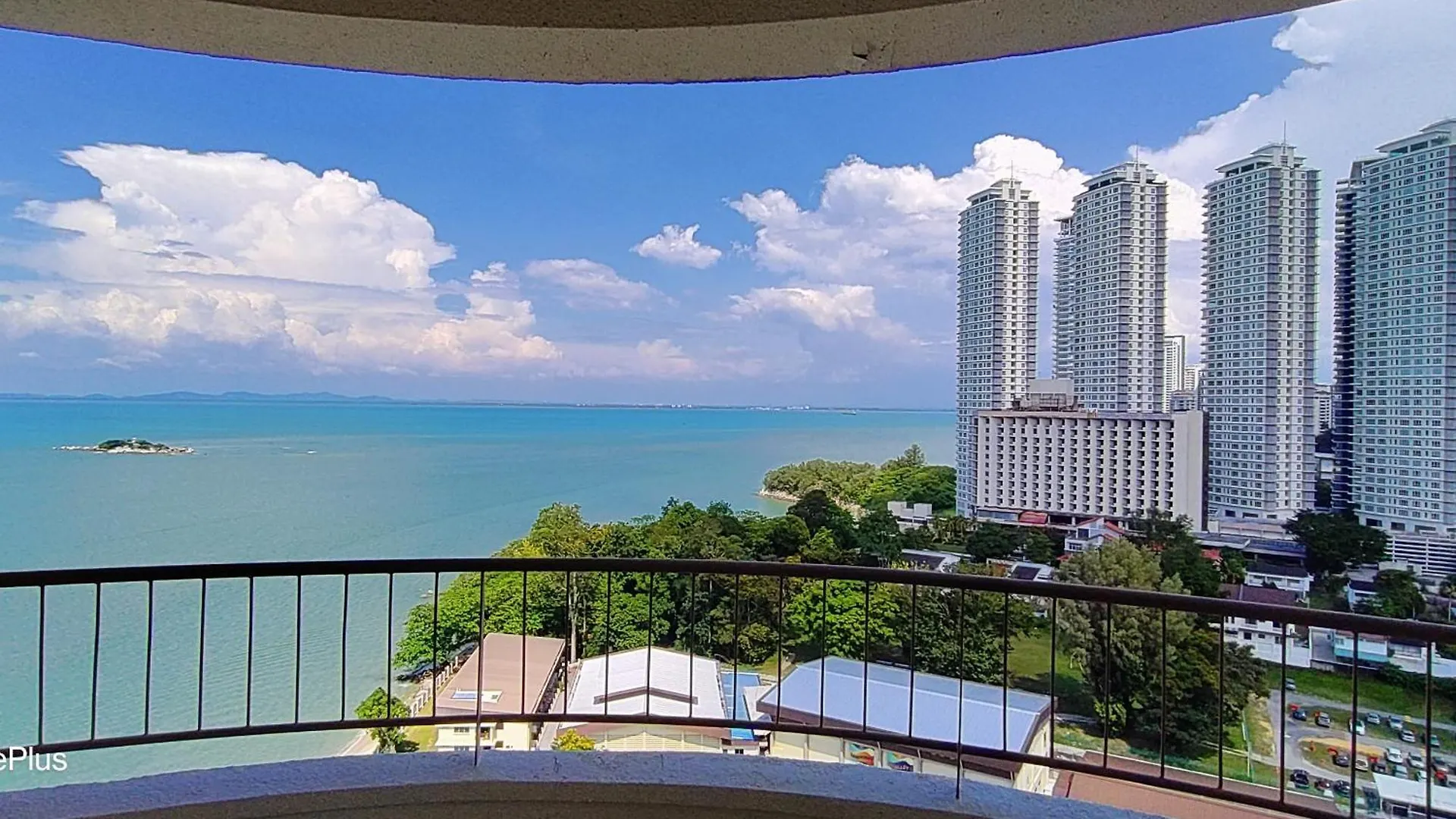 Apartment Rainbow Paradise At Tanjung Bungah Tanjung Bungah  Malaysia